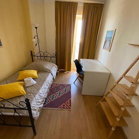 Chambre Privative Toulouse Extérieur photo